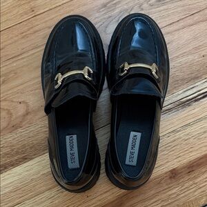 Steve Madden Women Black Patent Leather Loafers with Gold Bit